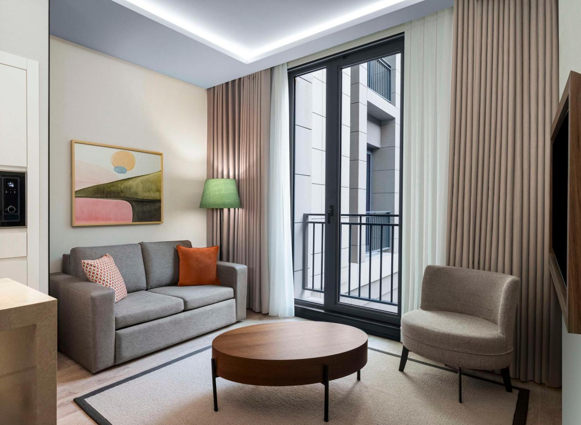 Altunizade Suites Istanbul, Curio Collection By Hilton Ngoại thất bức ảnh